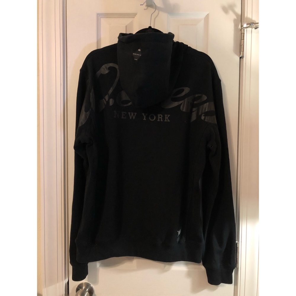 10.Deep Hoodie - Picture 3 of 7